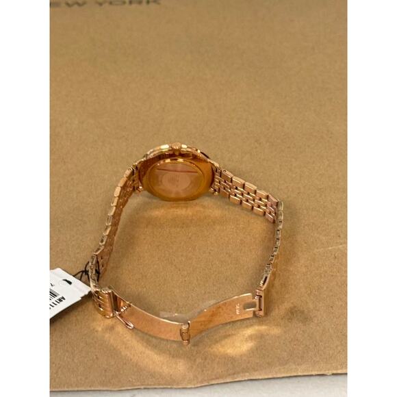 Emporio Armani Modern Slim Ladies Rose Gold Watch AR11158 main image 5